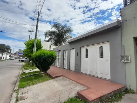 Casa en venta en Isidro Casanova