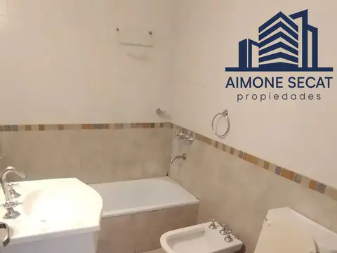 Depto Tipo Casa en Alquiler en Centro, $ 540.000