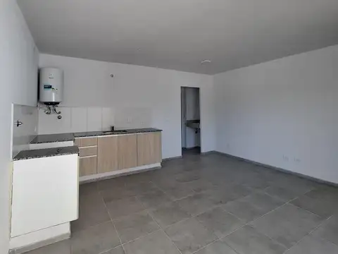 Departamento en Alquiler en General Paz, $ 390.000