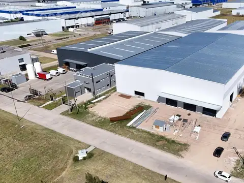 Nave Industrial 4.278 m2 AAA a estrenar - Parque Industrial Pitec - Fcio. Varela