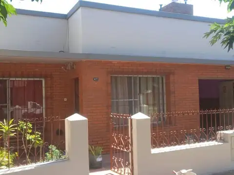 Casa - Venta - Argentina, Concordia - CORDOBA 400