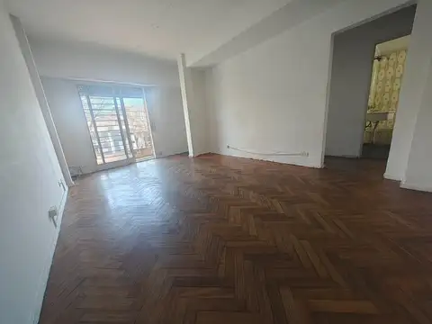 Departamento en venta de 2 ambientes en San Isidro
