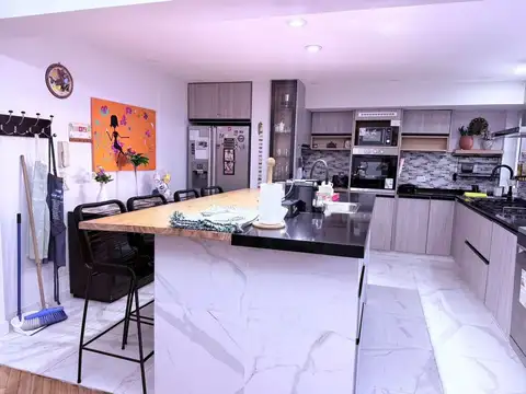 Casa en Alquiler en Victoria, USD 4.100