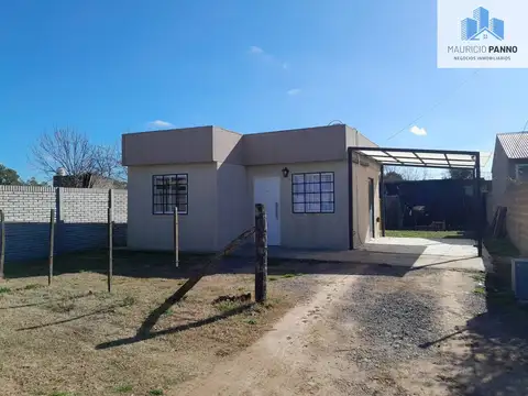 Casa en venta c/ cochera en San Antonio de Areco