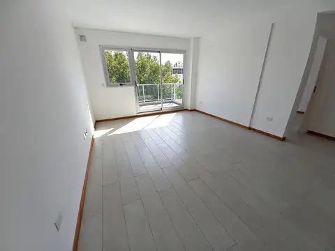 Departamento en Venta en Olivos Vias/Maipu, USD 185.000