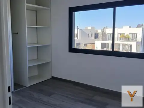 Casa en venta - 3 Dormitorios 3 Baños - Pilar