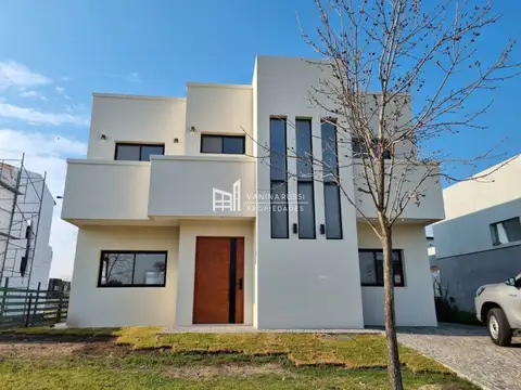 Casa en venta en Puertos - Araucarias
