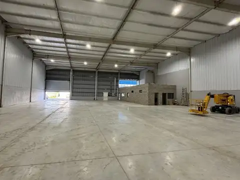 Galpon en Alquiler en Alvear, USD 3.500