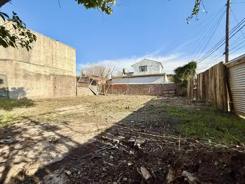 Terreno en Venta 20  mts Frente