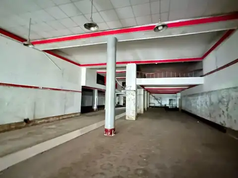 Venta local 1500 m2 sobre peatonal San M. Tucuman 