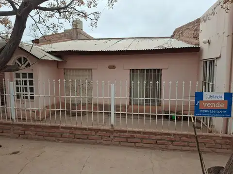 Vendo casa de 2 dormitorios.