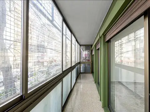 Departamento 4 ambientes con 2 baños