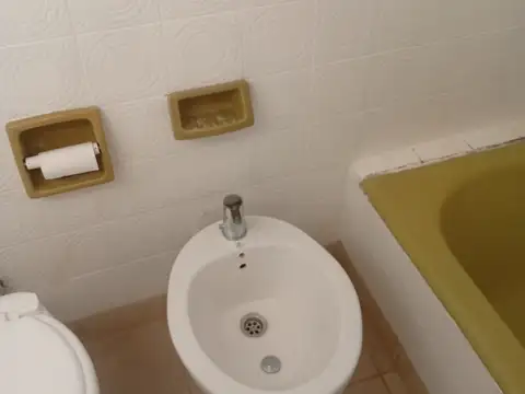 Departamento en Alquiler 42 años