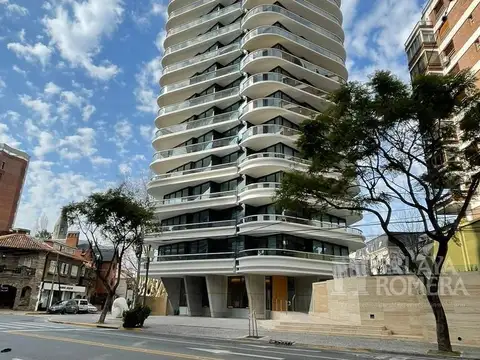 Av. del Libertador  al 3700