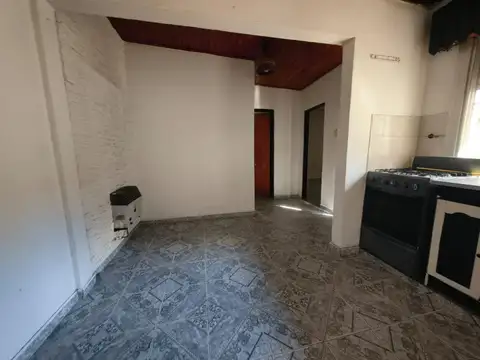 Depto Tipo Casa en Alquiler de 3 ambientes