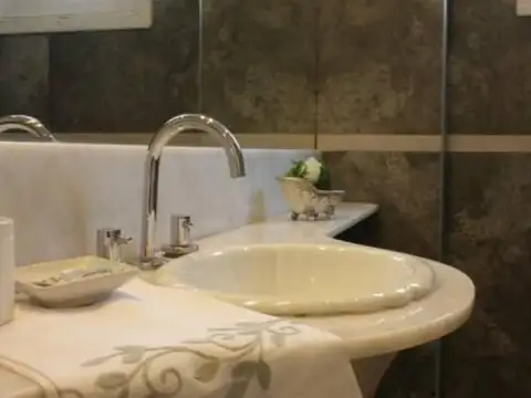 2 AMBIENTES | Moreno al 800