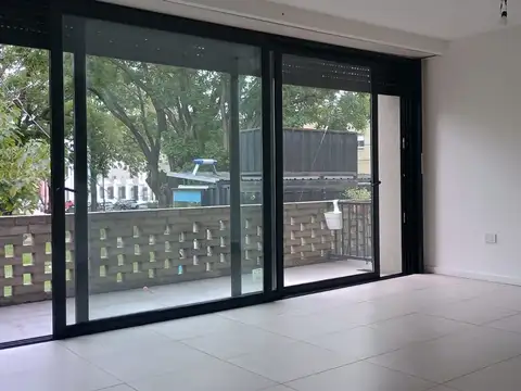 Departamento en Alquiler en Tolosa, $ 750.000
