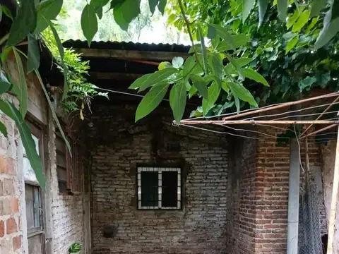 Casa a Reciclar con gran terreno