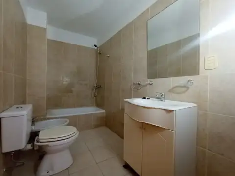 ALQUILER DEPTO 1 DORMITORIO - ABASTO - BUENOS AIRES E ITUZAINGO