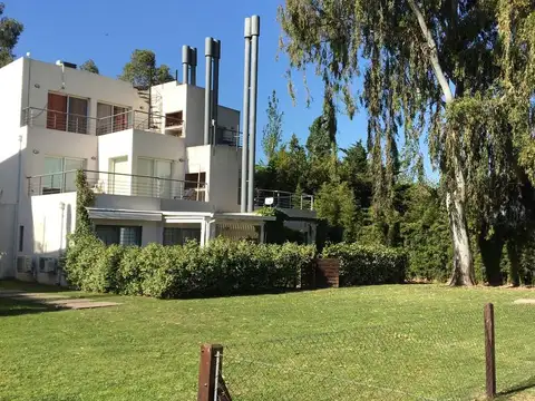 Departamento en Venta en Fisherton, USD 105.000