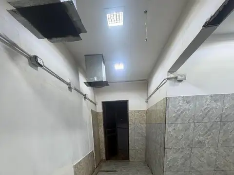 Local en Venta en San Vicente, USD 490.000