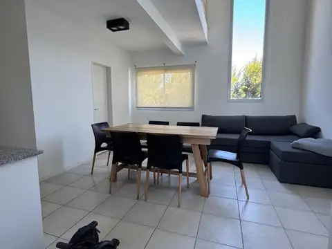 Alquiler duplex 2 ambientes El Palmar, Nordelta