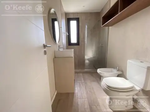 Casa en Alquiler de 4 dormitorios