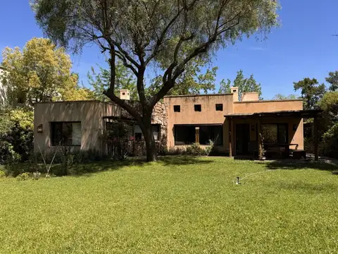 Casa en alquiler de verano Villa Bertha - Benavidez