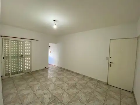 Departamento en Alquiler en Liniers, $ 700.000