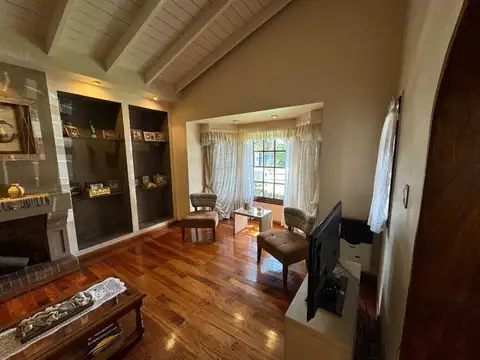 Casa en Alquiler de 3 dormitorios