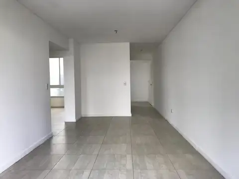 Coronel Ramón Lorenzo Falcón 2300, Piso 2