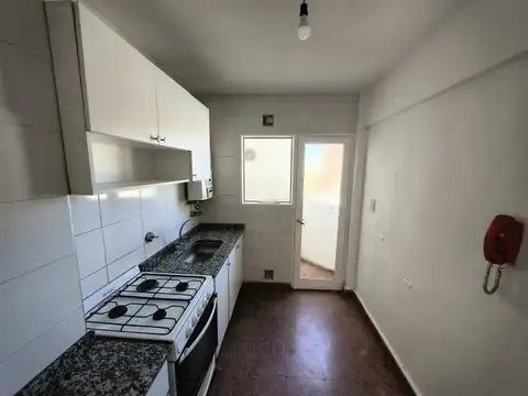 Departamento 4 ambientes con 1 baño