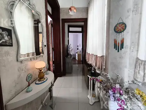 Depto Tipo Casa en Venta 90 años