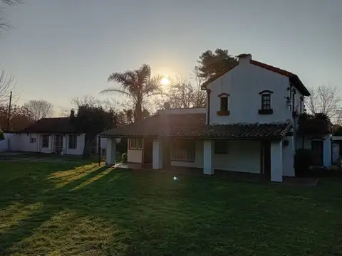 QUINTA CON PILETA Y QUINCHO EN VENTA EN LA REJA