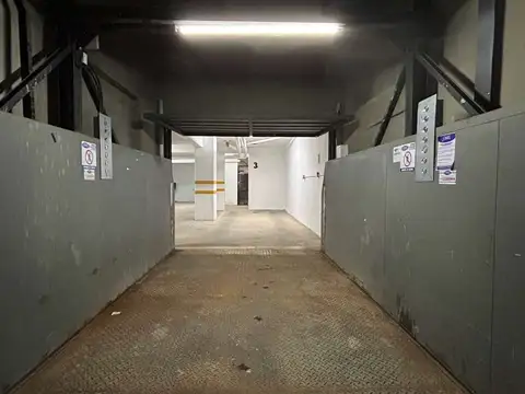 Cochera en Venta Fija