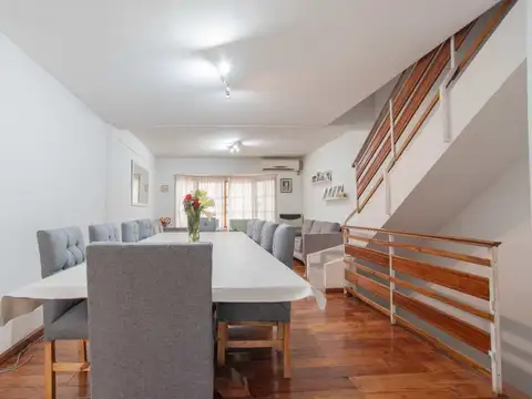 Depto Tipo Casa en Venta de 3 dormitorios