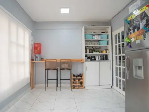 Depto Tipo Casa 4 ambientes con 2 baños