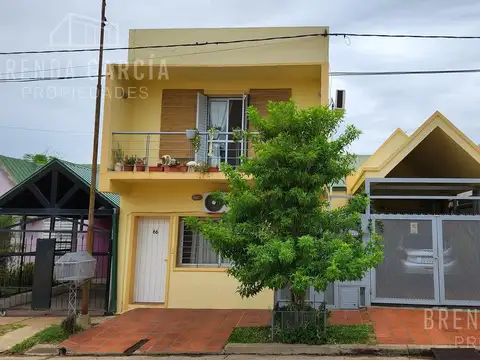Casa  Con Pileta   Departamento En Venta - Colón Entre Ríos.