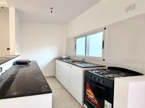 71 e/ 133 y 134 100