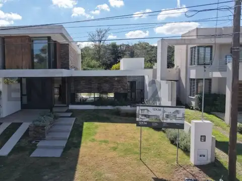 Casa en Venta en Jesus Maria, USD 249.000