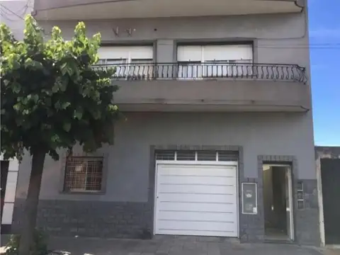 Ph 3 ambientes en venta - lomas del mirador