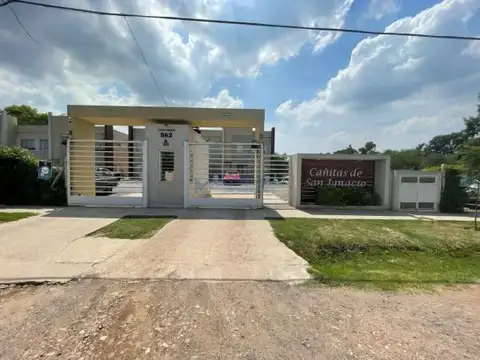 dos ambientes con espacio guardacoche Canitas San Ignacio