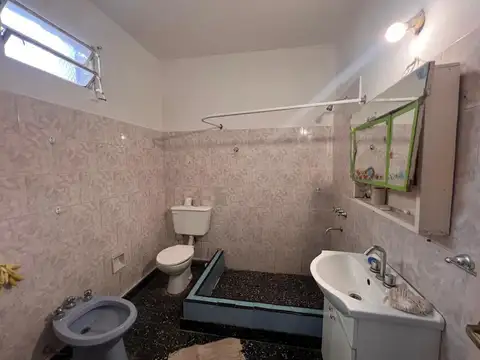 Alquilo Casa Tipo PH de 3 Ambientes Amplio Jardin Al Frente F: 11073