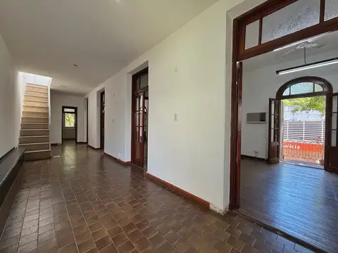 Local en Alquiler 45 años