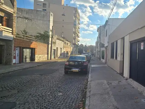 Marcos Paz 4000 entre Lavalle y Bv Avellaneda