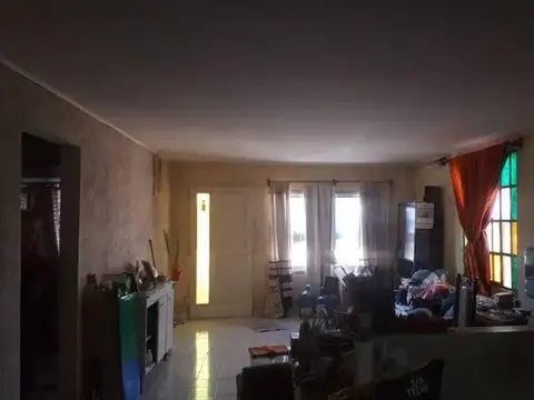 Casa en Venta en Marcos Paz, USD 55.000