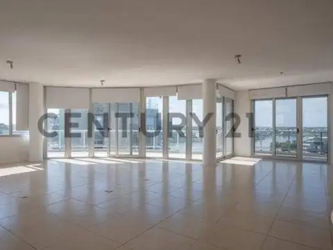 Departamento 6 ambientes con 4 baños