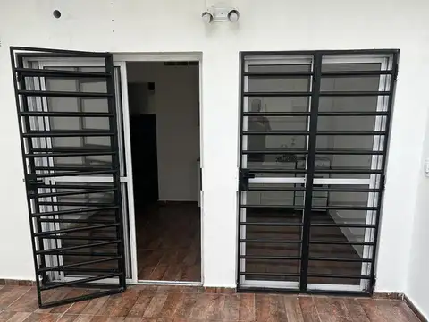 Depto Tipo Casa en Venta al Suroeste