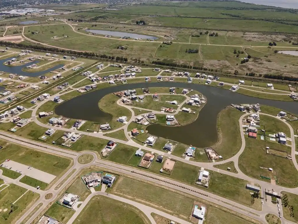Lote-Terreno en Villalobos, Guillermo E Hudson