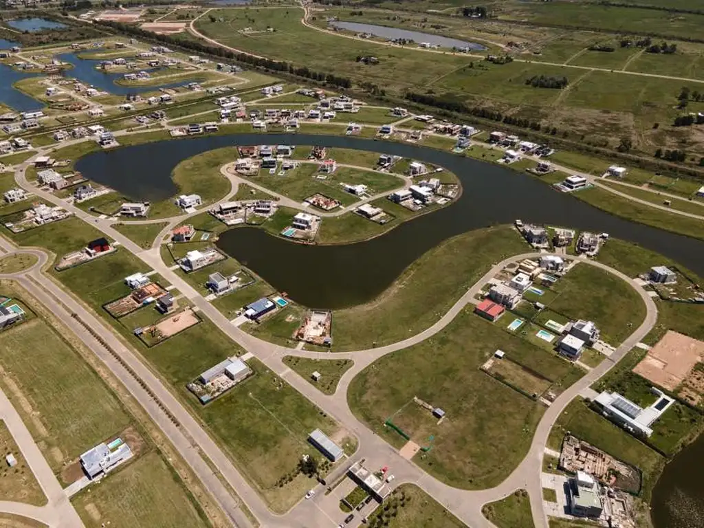 Terreno en Pueblos Del Plata - Villalobos
